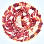 Pata Negra, Jamon 100% Iberico de Bellota, een handgesneden gedroogde Spaanse ham uit Jabugo Spanje Online bestellen Webshop